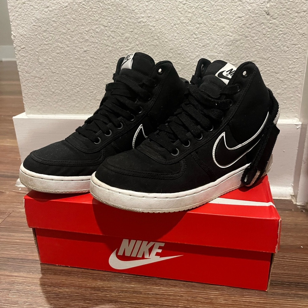 NIKE Air Force 1 size 7.5